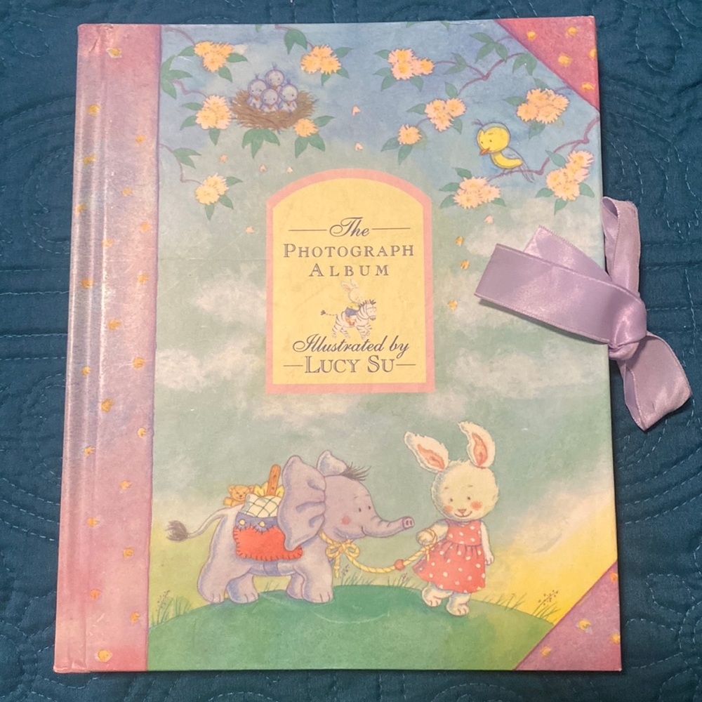 Lucy Su Photograph Album
